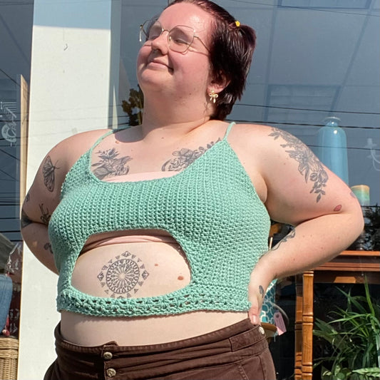 Peak-a-Belly Top (Multicolors)